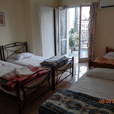 Athens House Pansiyon Dış mekan fotoğraf