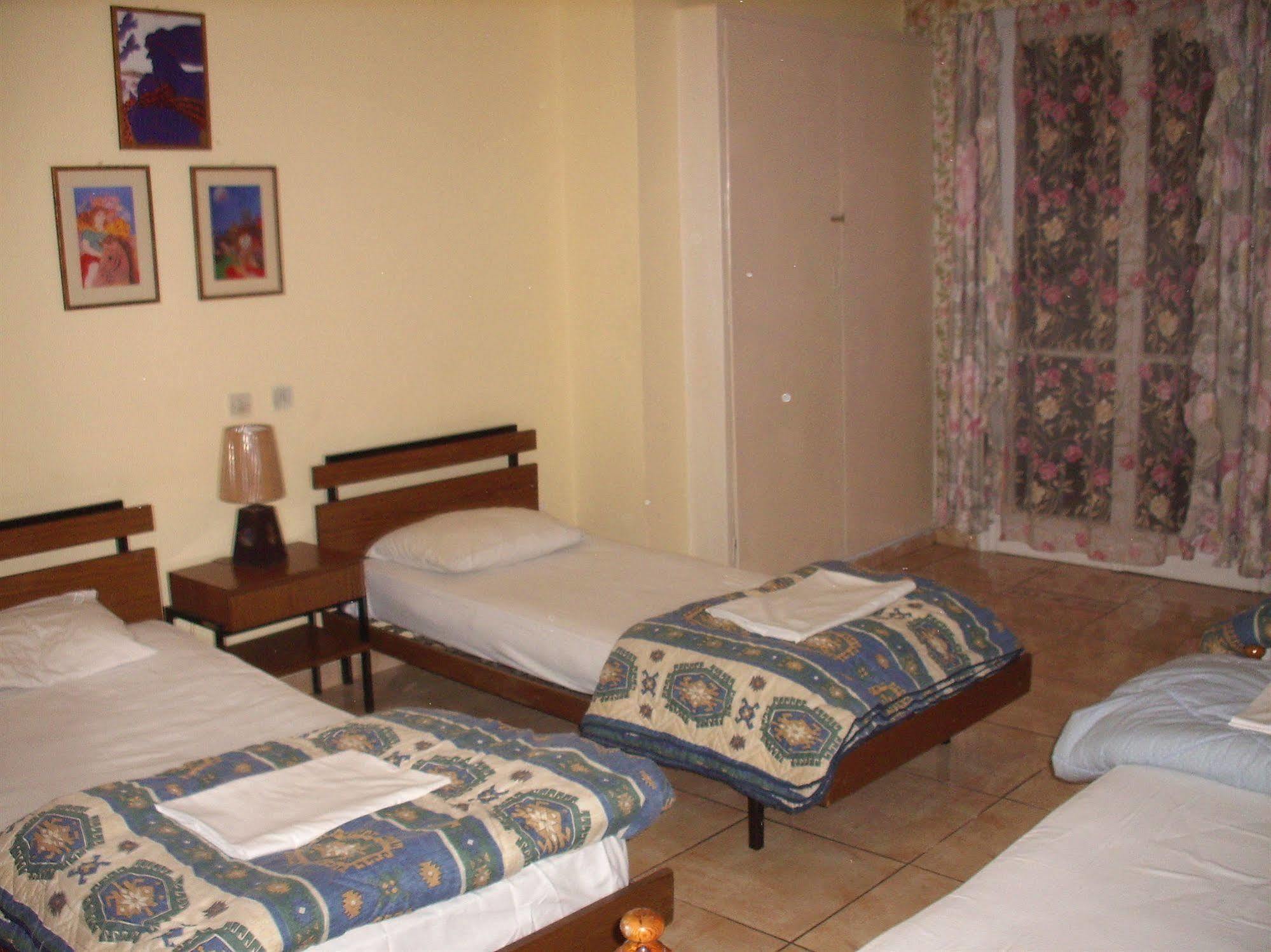 Athens House Pansiyon Dış mekan fotoğraf